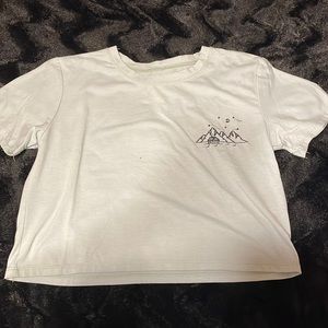 cropped shirt sleeve